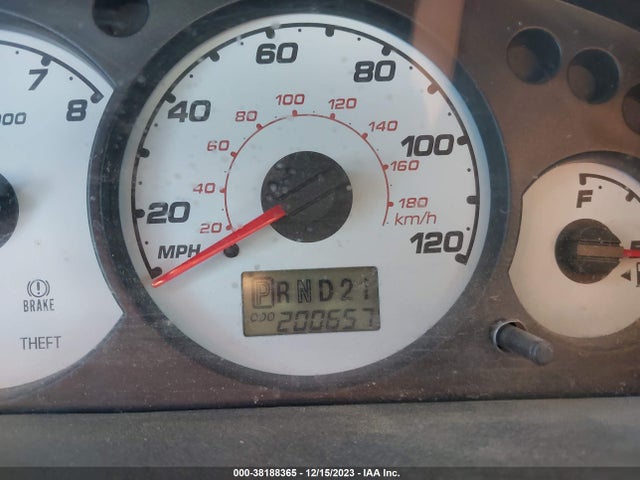 2004 FORD ESCAPE XLT VIN: 1FMYU03144KB18540