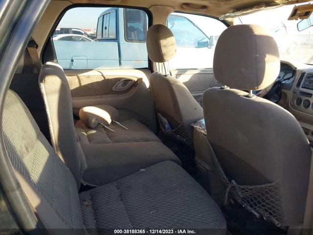 2004 FORD ESCAPE XLT VIN: 1FMYU03144KB18540