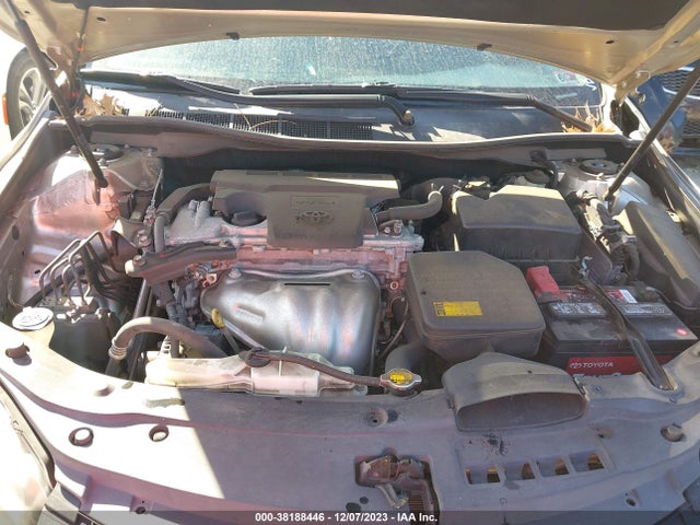 2015 TOYOTA CAMRY SE VIN: 4T1BF1FK0FU048620