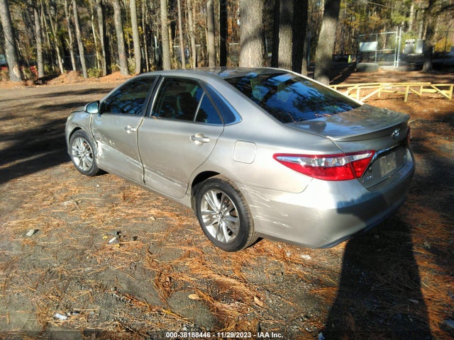 2015 TOYOTA CAMRY SE VIN: 4T1BF1FK0FU048620