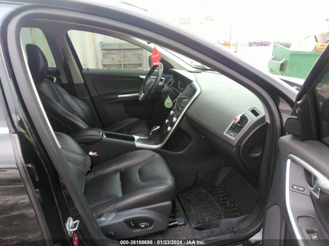 Volvo Xc60 T6 2016 YV4902RK8G2836710 Image 5