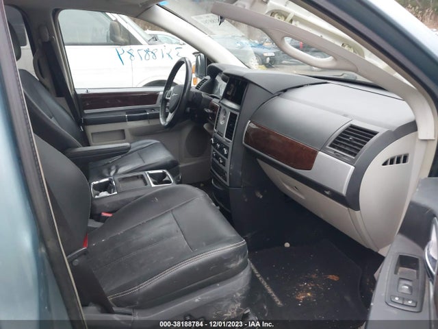 2010 CHRYSLER TOWN & COUNTRY TOURING PLUS VIN: 2A4RR8DX7AR428460