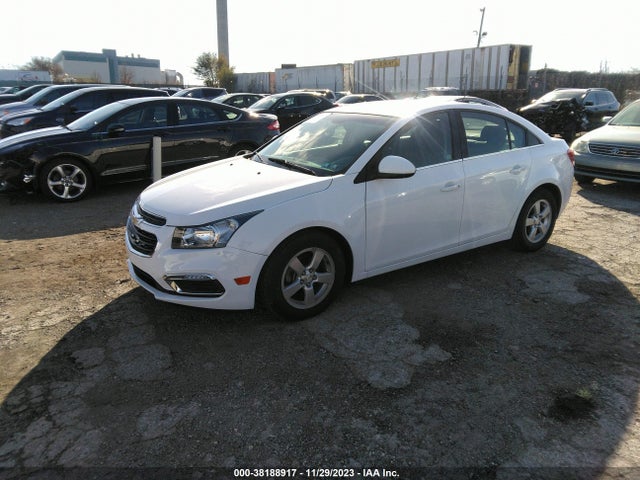 Chevrolet Cruze 1lt Auto 2015 1G1PC5SB2F7137533 Image 2