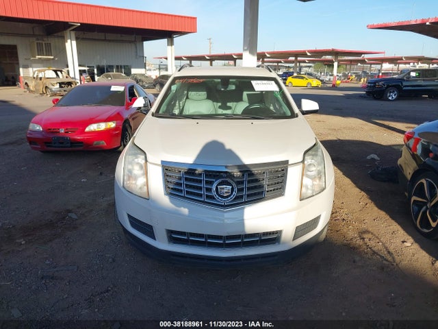 3GYFNAE30FS641360 Cadillac Srx Standard