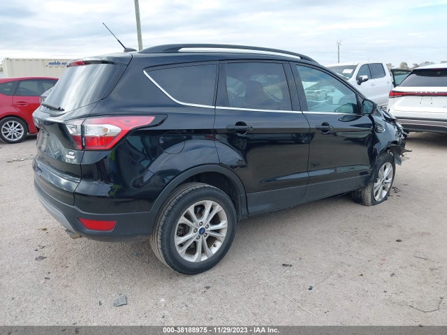 2018 FORD ESCAPE SE VIN: 1FMCU0GDXJUA63753