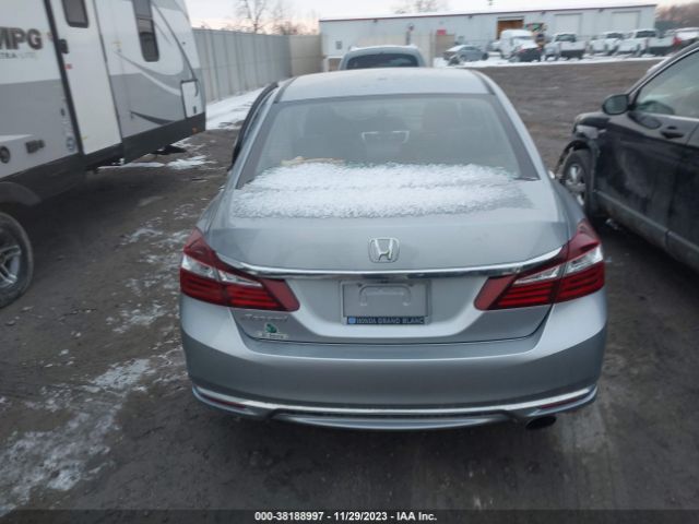 1HGCR2F3XHA276340 Honda ACCORD LX