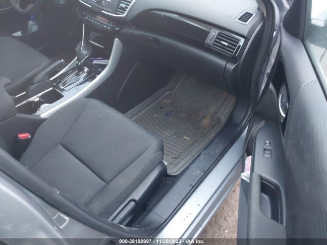 1HGCR2F3XHA276340 Honda ACCORD LX