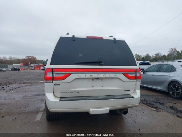 5LMJJ2HT0GEL01658 Lincoln Navigator Select