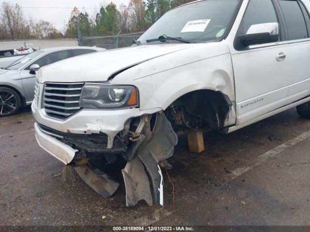 5LMJJ2HT0GEL01658 Lincoln Navigator Select