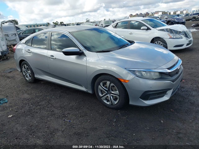 Honda Civic Lx 2018 19XFC2F5XJE004923 Image 1