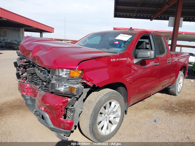 Chevrolet Silverado 1500 Silverado Custom 2019 1GCRWBEH3KZ305720 Image 2