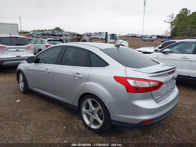 Ford Focus Titanium 2014 1FADP3J25EL303494 Image 3