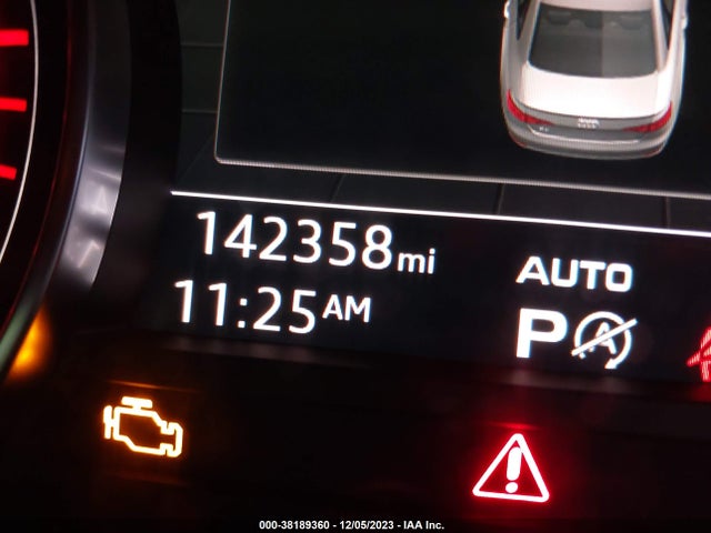 2017 AUDI A4 2.0T PREMIUM VIN: WAUANAF44HN011164