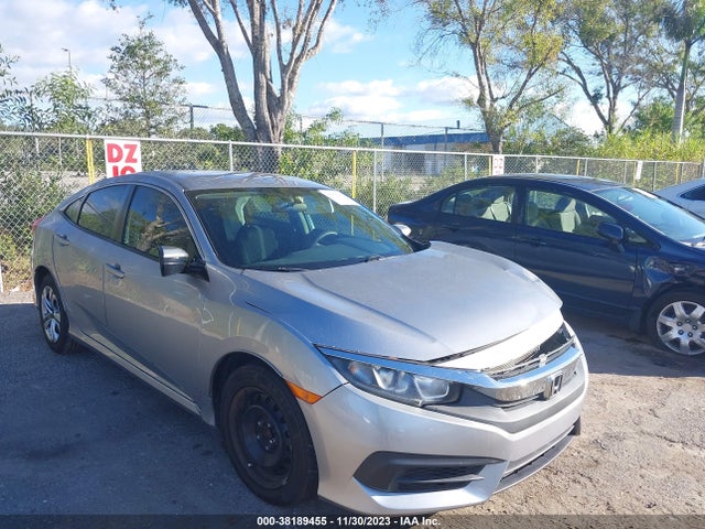2018 HONDA CIVIC LX VIN: 19XFC2F5XJE029014