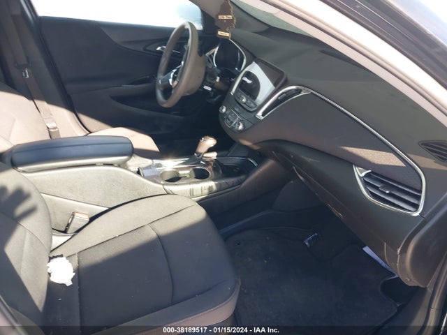 Chevrolet MALIBU LT 2018 1G1ZD5ST6JF219990 Image 5