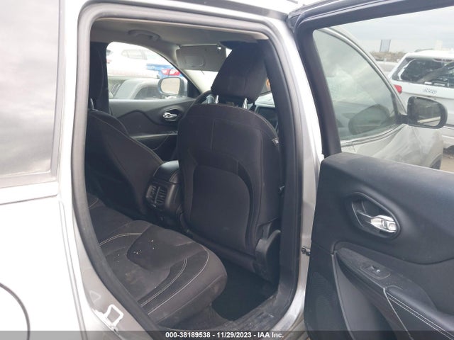 1C4PJLCS2FW539803 Jeep 2015