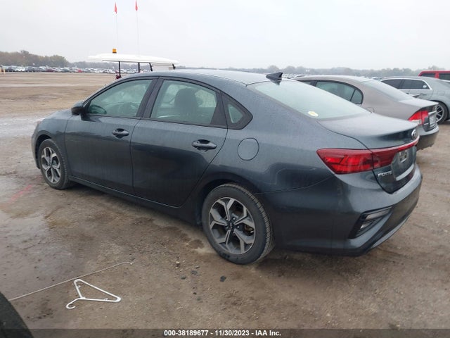 2019 KIA FORTE LXS VIN: 3KPF24AD7KE125519