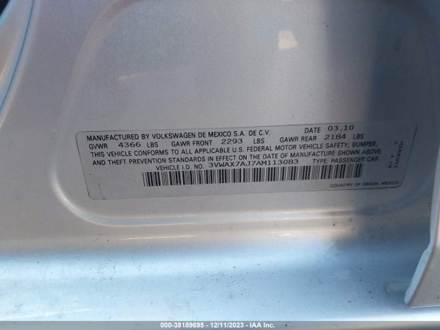 2010 VOLKSWAGEN JETTA LIMITED EDITION VIN: 3VWAX7AJ7AM113083