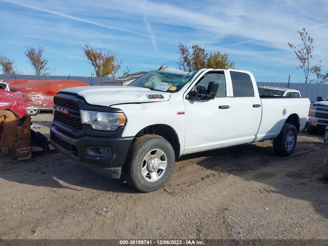 RAM 2500 Tradesman  4x4 8' Box 2022 3C6UR5HJ2NG365789 Image 2