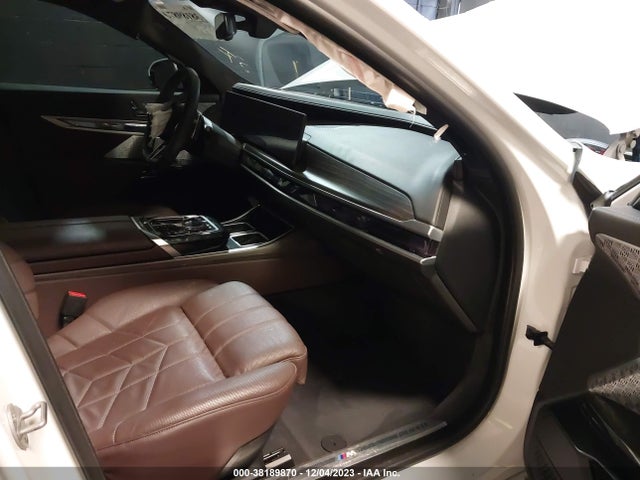 BMW 760i Xdrive 2023 WBA33EJ02PCN27706 Image 5
