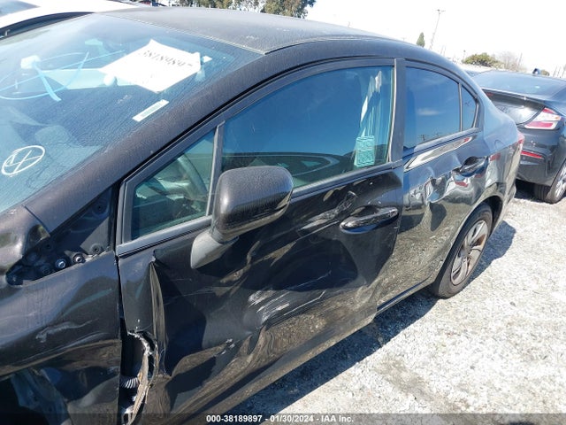2014 HONDA CIVIC LX VIN: 2HGFB2F58EH514671