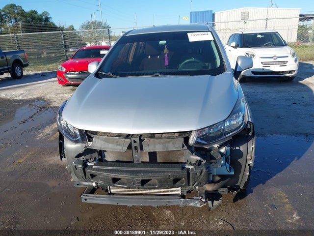 Chevrolet TRAX LS 2019 3GNCJKSB3KL181659 Image 12
