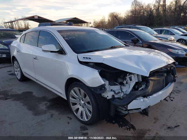 Buick Lacrosse Leather 2015 1G4GC5G30FF199832 Image 1