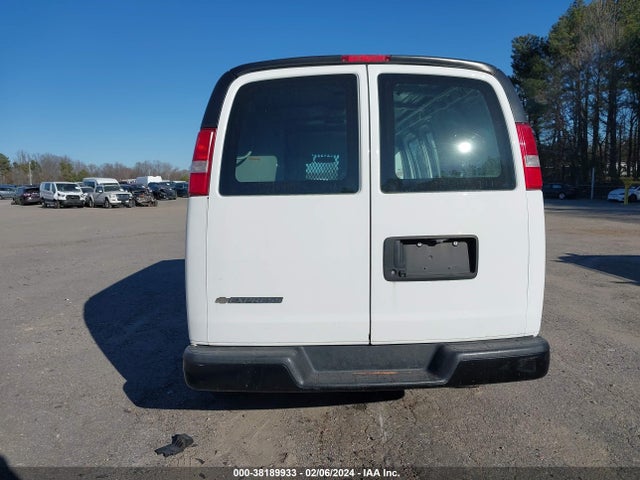 Chevrolet Express 2500 Work Van 2017 1GCWGAFF6H1219784 Image 16