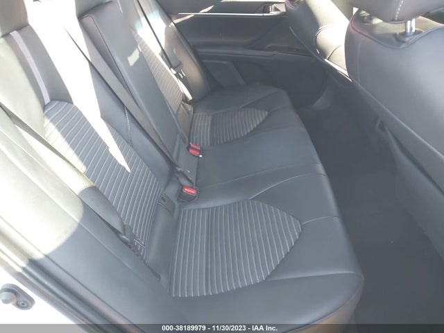 Toyota CAMRY SE 2018 4T1B11HK7JU634834 Image 8