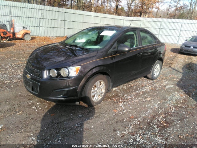 Chevrolet Sonic Lt Auto 2014 1G1JC5SH4E4241645 Image 2