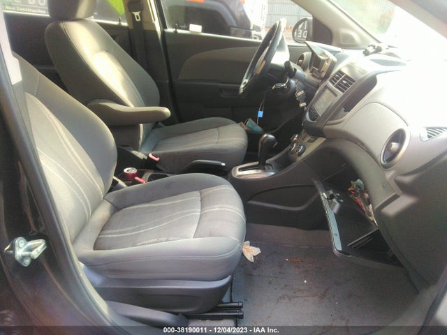 Chevrolet Sonic Lt Auto 2014 1G1JC5SH4E4241645 Image 5