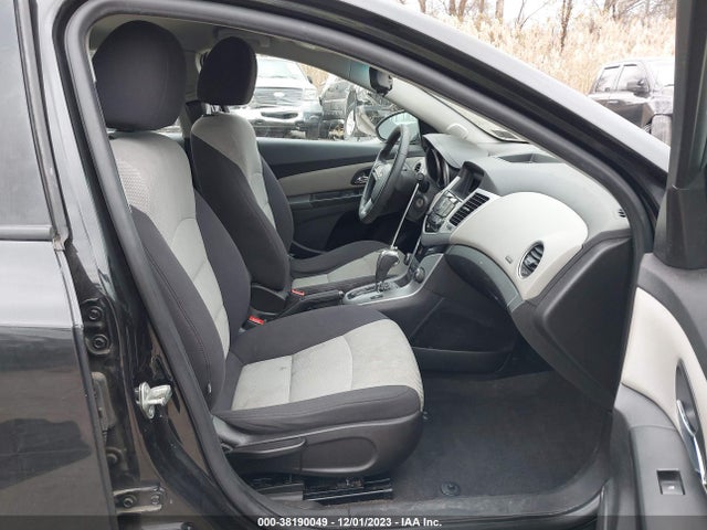 Chevrolet Cruze Ls Auto 2014 1G1PA5SGXE7330979 Image 5