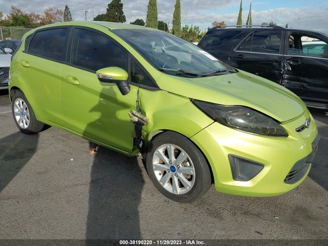 2013 Ford Fiesta Se მანქანა იყიდება აუქციონზე, vin: 3FADP4EJ9DM153751, აუქციონის ნომერი: 38190220