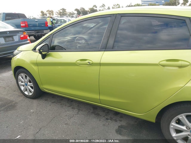2013 Ford Fiesta Se მანქანა იყიდება აუქციონზე, vin: 3FADP4EJ9DM153751, აუქციონის ნომერი: 38190220