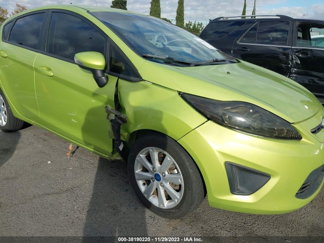 2013 Ford Fiesta Se მანქანა იყიდება აუქციონზე, vin: 3FADP4EJ9DM153751, აუქციონის ნომერი: 38190220