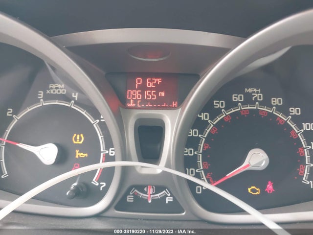 2013 Ford Fiesta Se მანქანა იყიდება აუქციონზე, vin: 3FADP4EJ9DM153751, აუქციონის ნომერი: 38190220