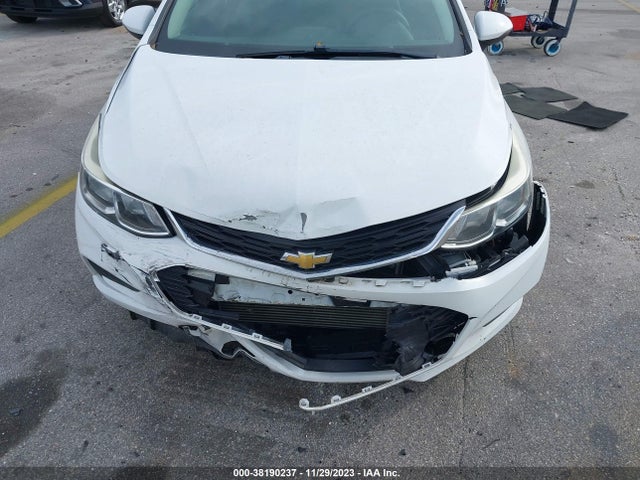 Chevrolet Cruze Ls Auto 2018 1G1BC5SM5J7108371 Image 12