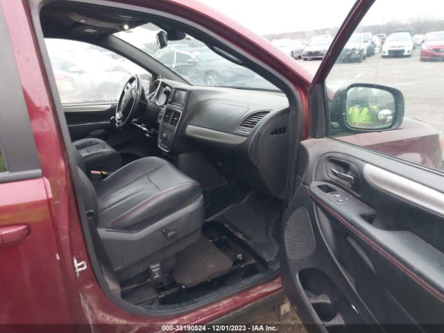 2C4RDGEG6KR646646 Dodge Grand Caravan Gt