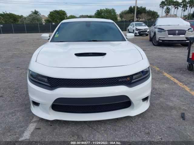 2C3CDXGJ8JH207424 Dodge Charger R/t Scat Pack Rwd
