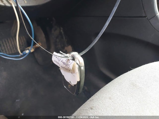 Chevrolet EQUINOX LS 2018 2GNAXREV1J6291066 Image 11