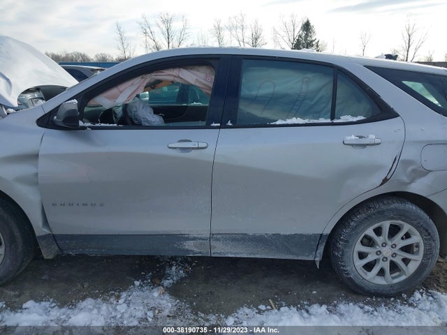 Chevrolet EQUINOX LS 2018 2GNAXREV1J6291066 Image 14