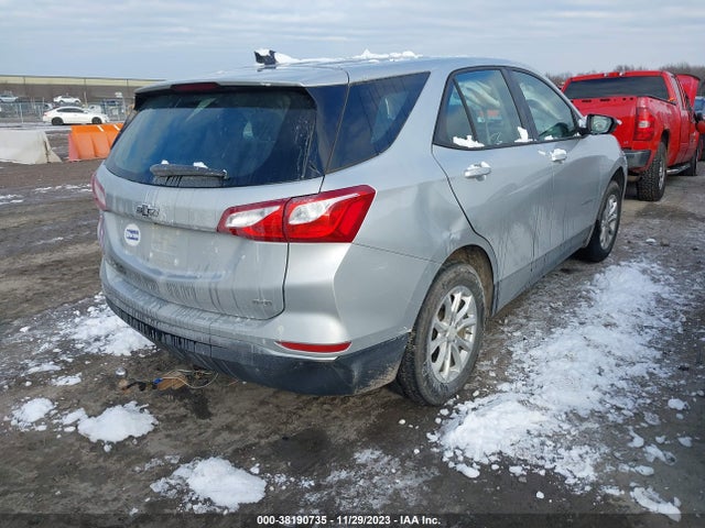 Chevrolet EQUINOX LS 2018 2GNAXREV1J6291066 Image 4