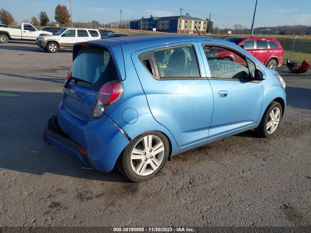 Chevrolet Spark Ls Auto 2014 KL8CB6S97EC589696 Image 4