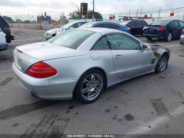 2006 MERCEDES-BENZ SL 600 WDBSK76F96F112646 Photo 3