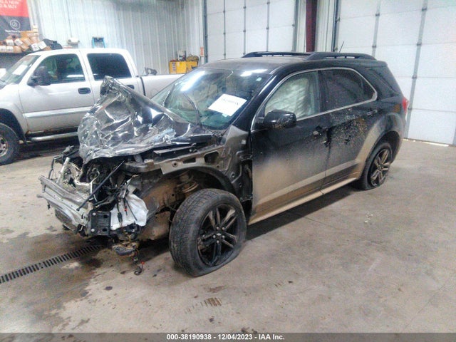 Chevrolet EQUINOX LT 2017 2GNALCEKXH1582896 Image 2