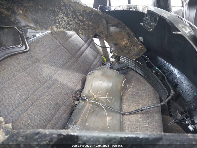 1999 JEEP CHEROKEE CLASSIC/SPORT VIN: 1J4FF68S0XL515519