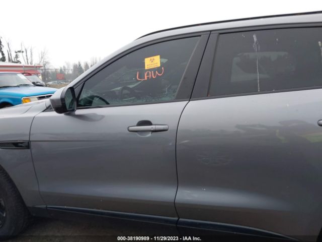 SADCJ2EX8MA672792 Jaguar F-pace S P250 Awd Automatic