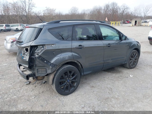 2017 FORD ESCAPE SE VIN: 1FMCU9GD4HUB97009
