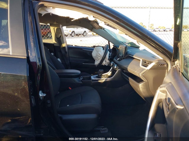 Toyota RAV4 LE 2020 2T3H1RFV4LC037948 Image 5