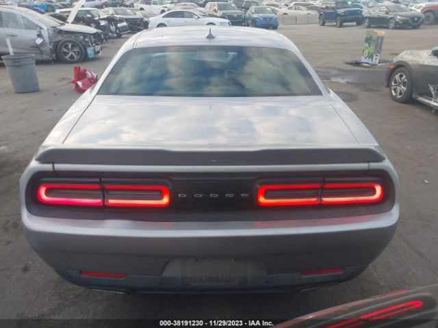 2C3CDZAG5GH201971 Dodge Challenger Sxt Plus
